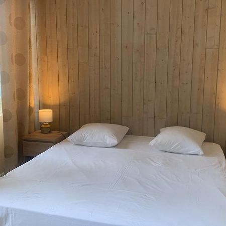 L'Appart Sur Jardin 42M2 Tres Calme La Rochelle  Exterior foto