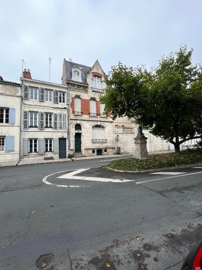 L'Appart Sur Jardin 42M2 Tres Calme La Rochelle  Exterior foto